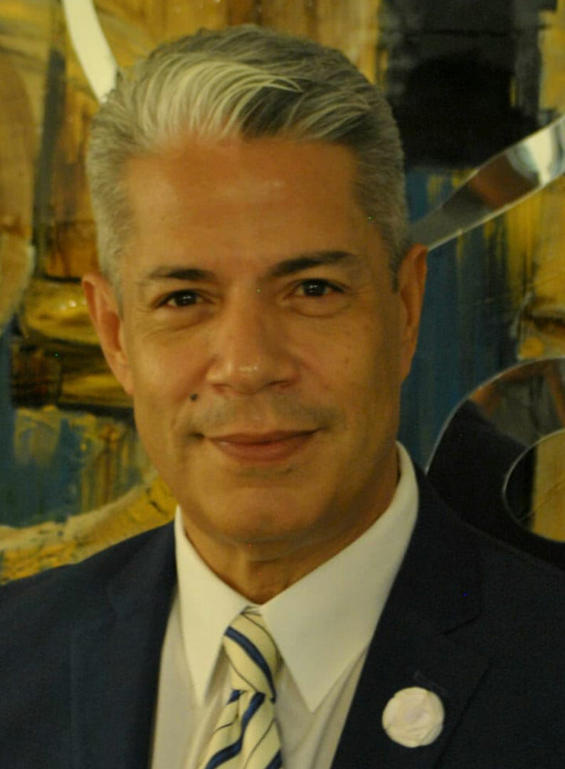 Cesar Santiago